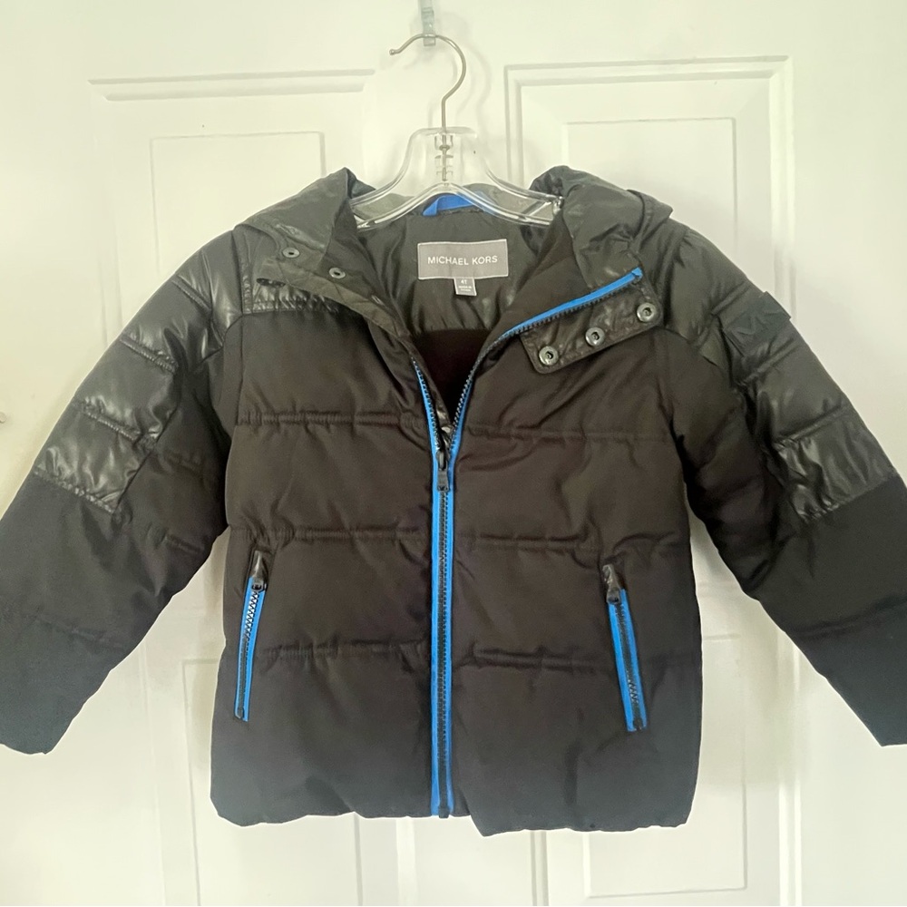 Michael Kors Black and Blue Puffer Jacket for Cold Weather